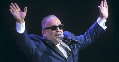 Luto en la salsa por muerte de una Leyenda Willie Colón por complicaciones de salud.