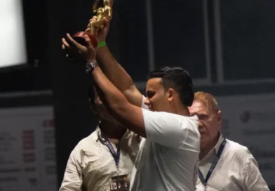 Romario Morón se coronó como Rey Aficionado del Festival Vallenato